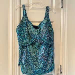 Lands' End Underwire Tankini Top 22W (EUC)
